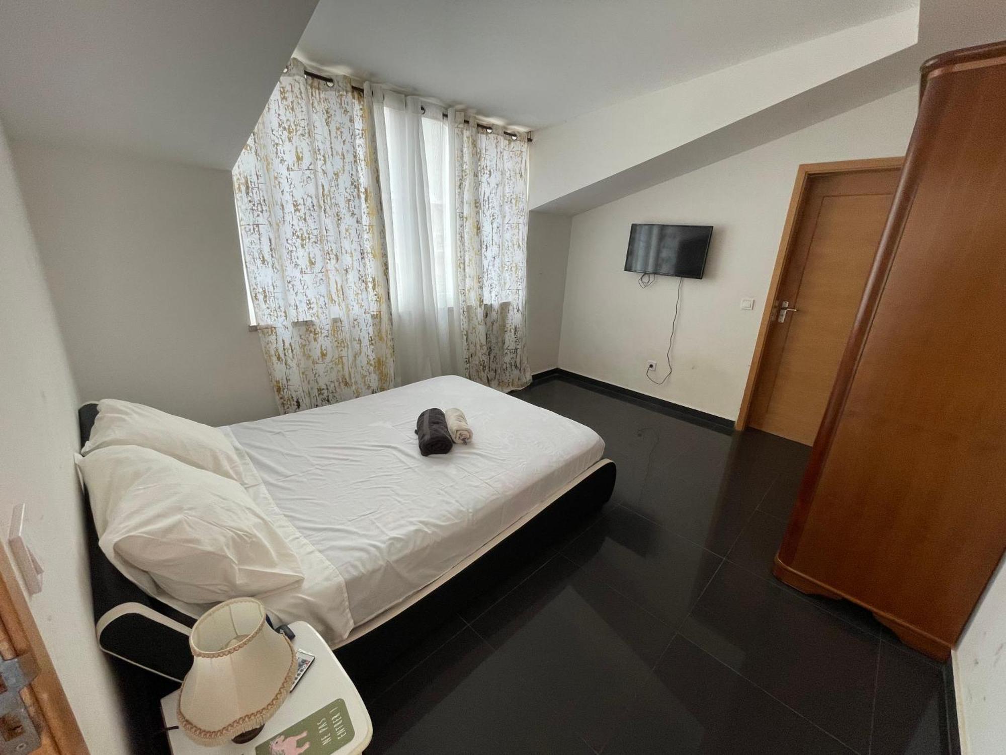 Chambre 3 Residencial Eunice 普拉亚 外观 照片