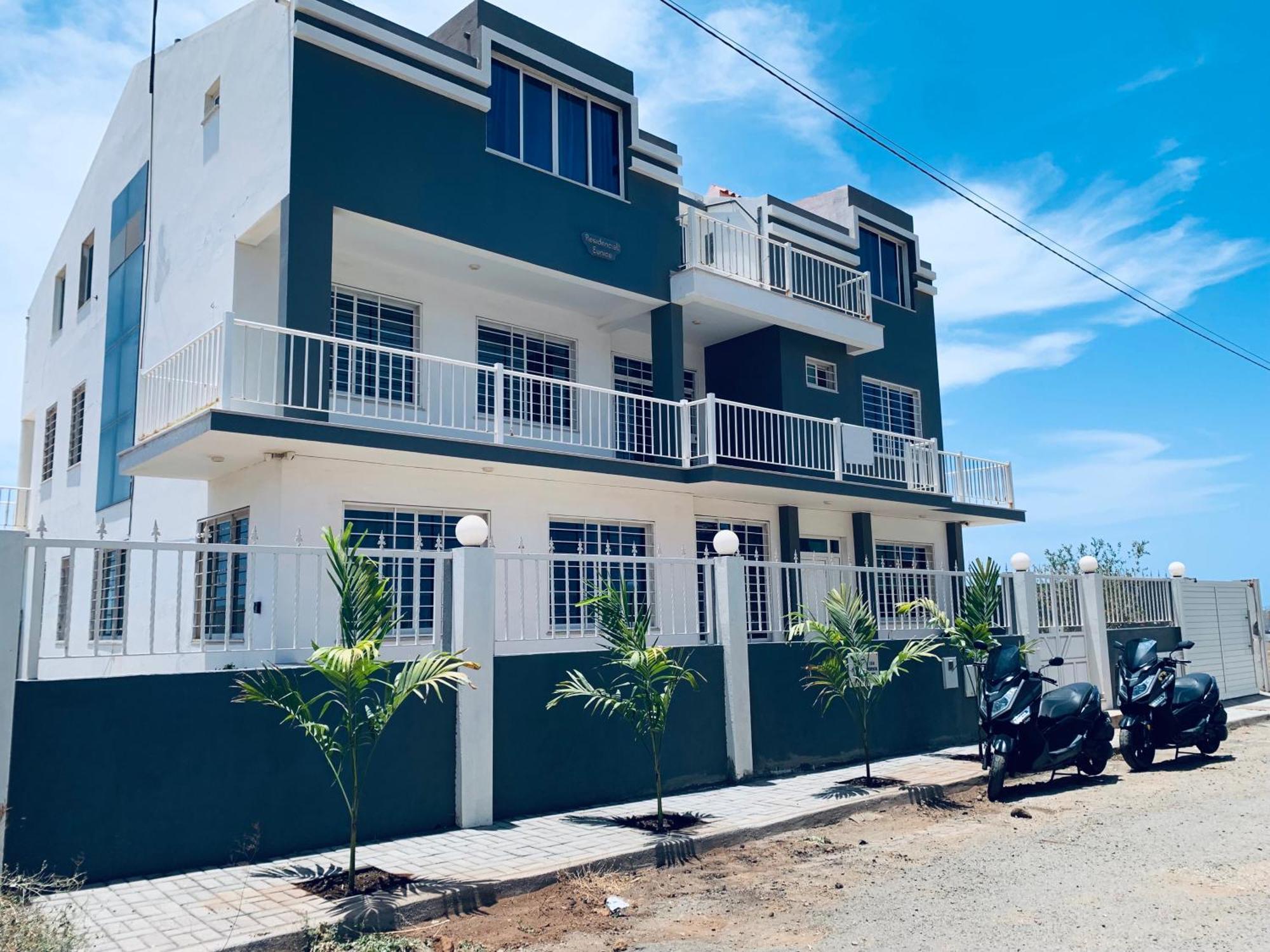 Chambre 3 Residencial Eunice 普拉亚 外观 照片